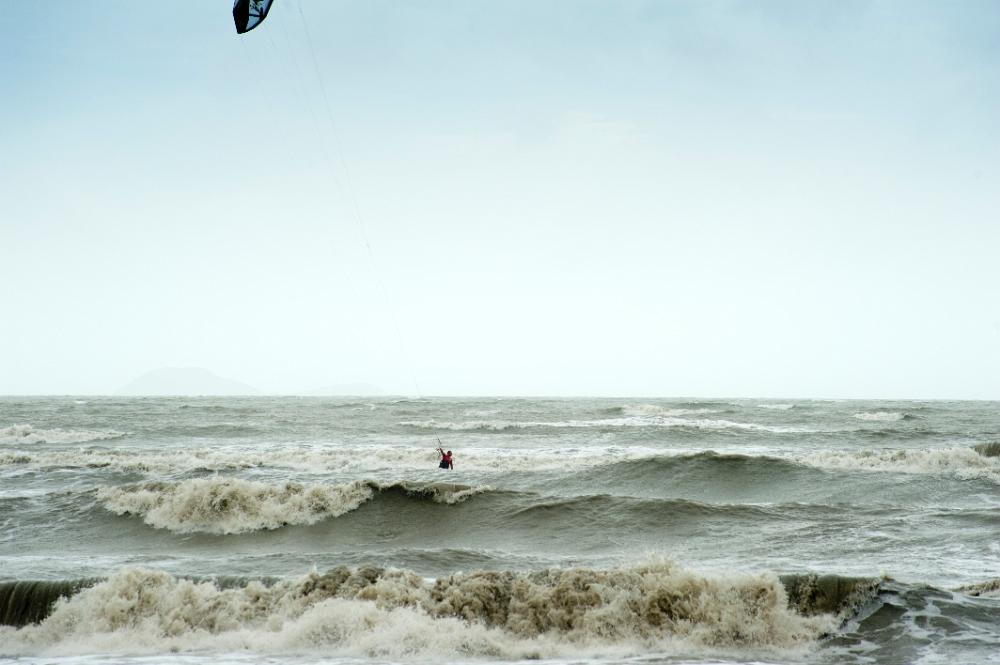 storm_kite_surf